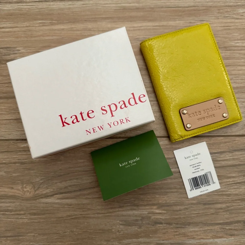 Kate Spade Chartreuse Passport Holder - Picture 3 of 15